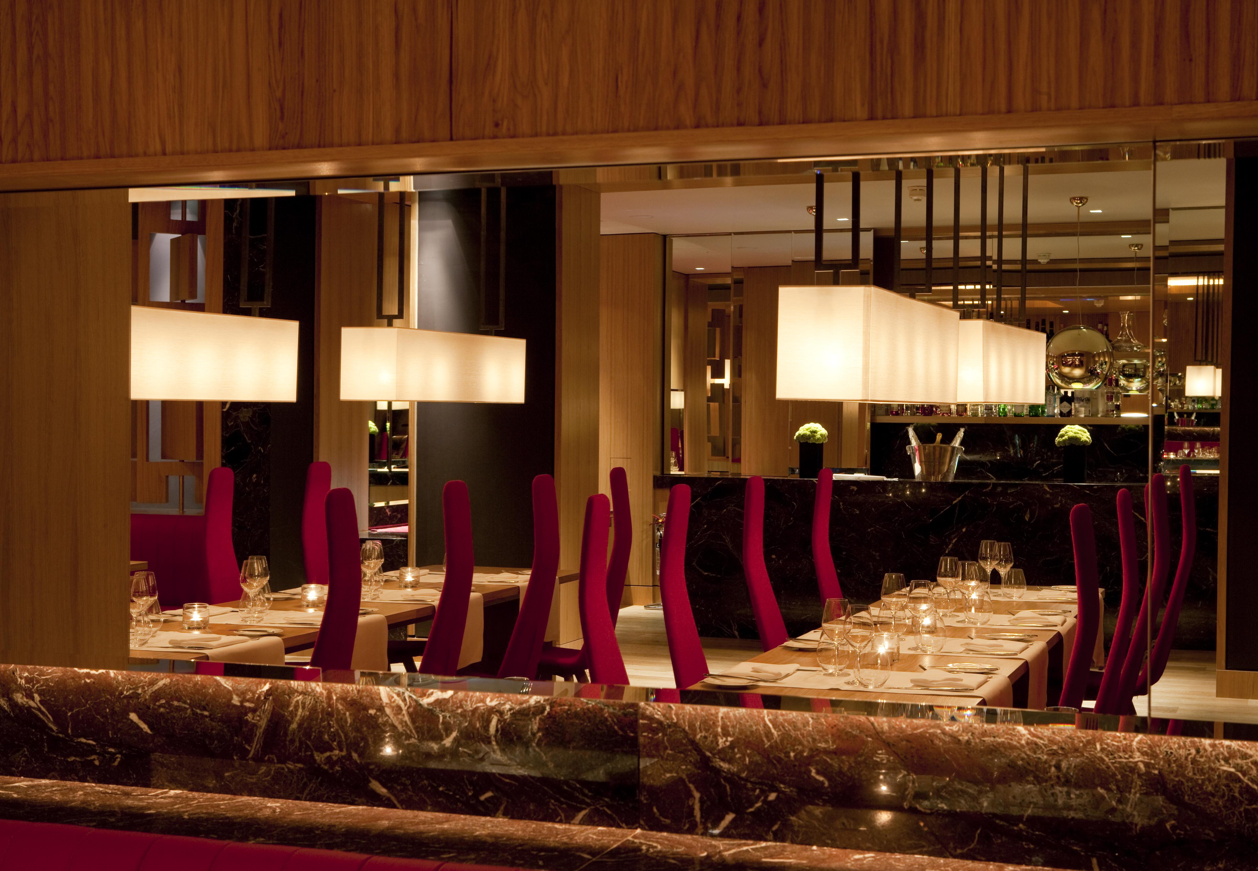 The Fitzwilliam Hotel Belfast Restaurang bild The restaurant